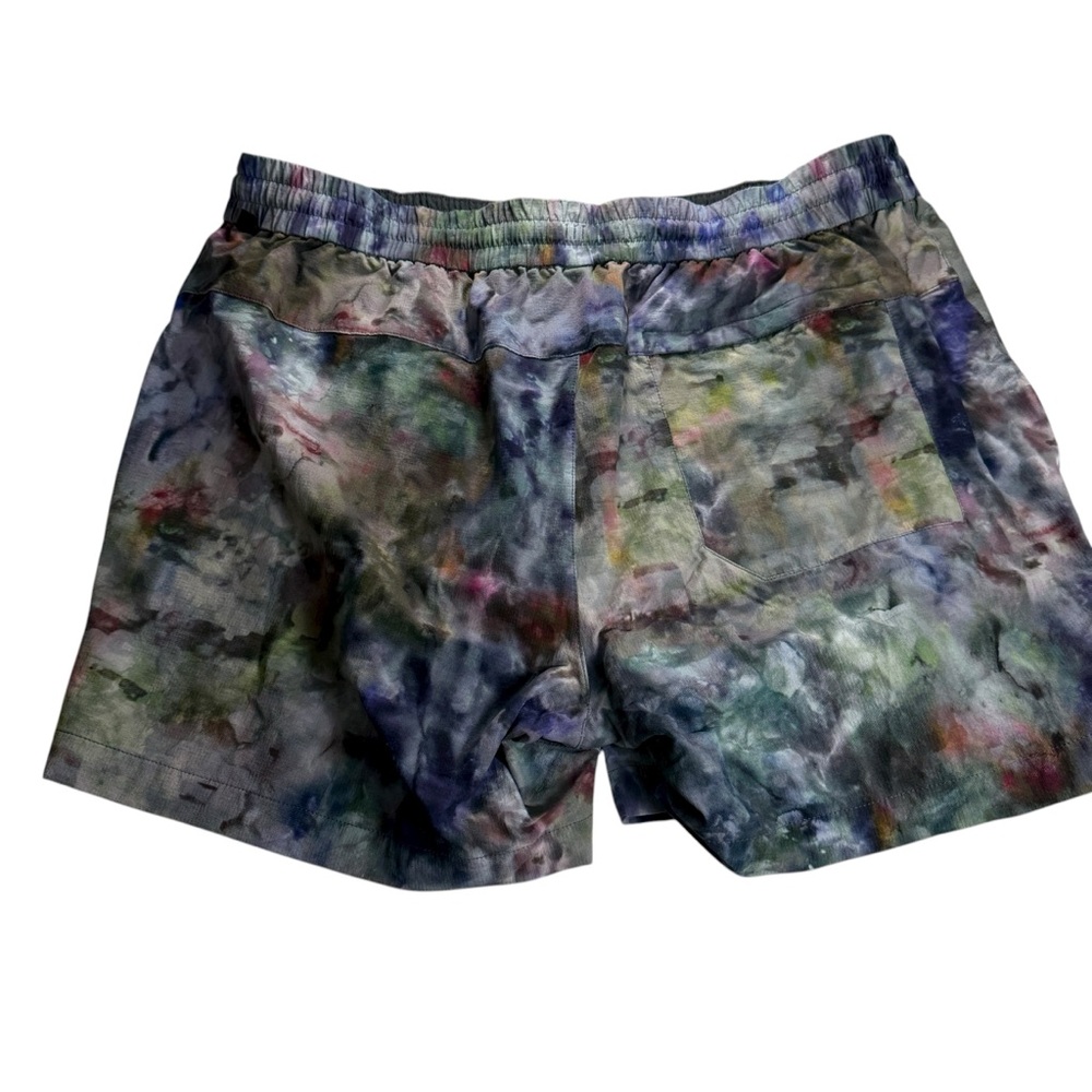 LULULEMON Men’s Multi-colored Bowline spectrum dye multi 5”‎ Shorts - Picture 5 of 8